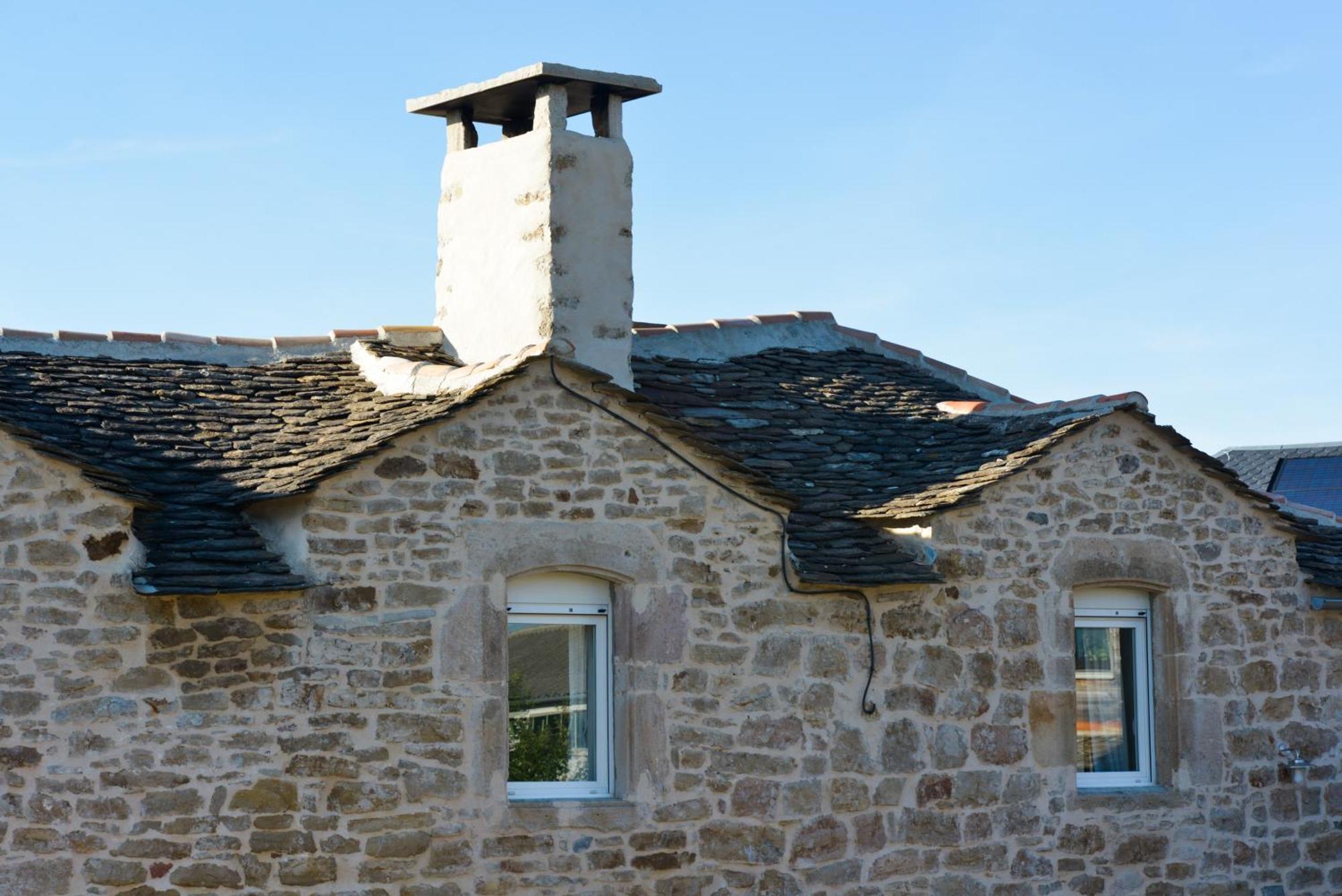 Les Caselles, Gite Et Maison D'Hotes Saint-Beauzely Buitenkant foto