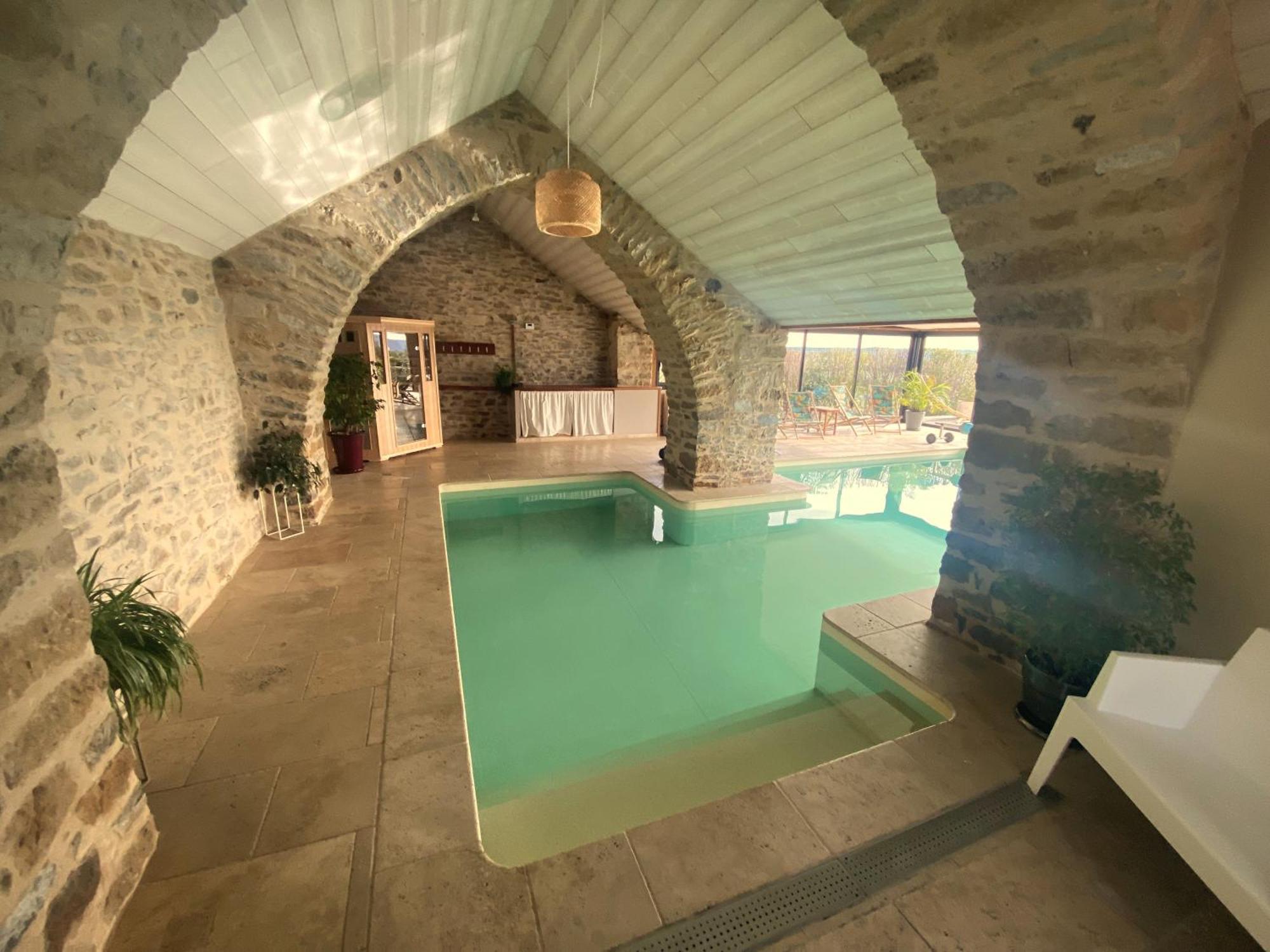 Les Caselles, Gite Et Maison D'Hotes Saint-Beauzely Buitenkant foto
