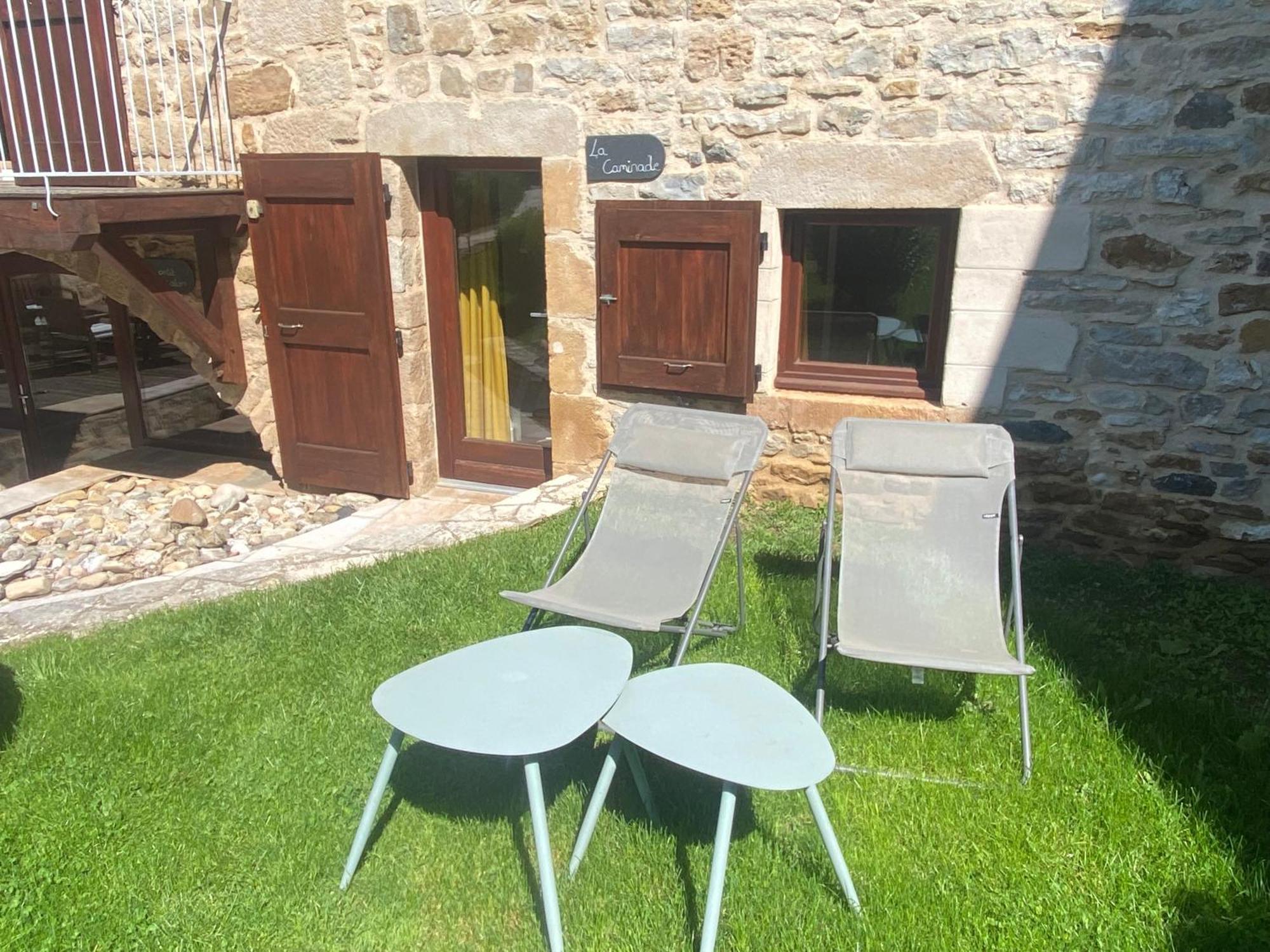 Les Caselles, Gite Et Maison D'Hotes Saint-Beauzely Buitenkant foto