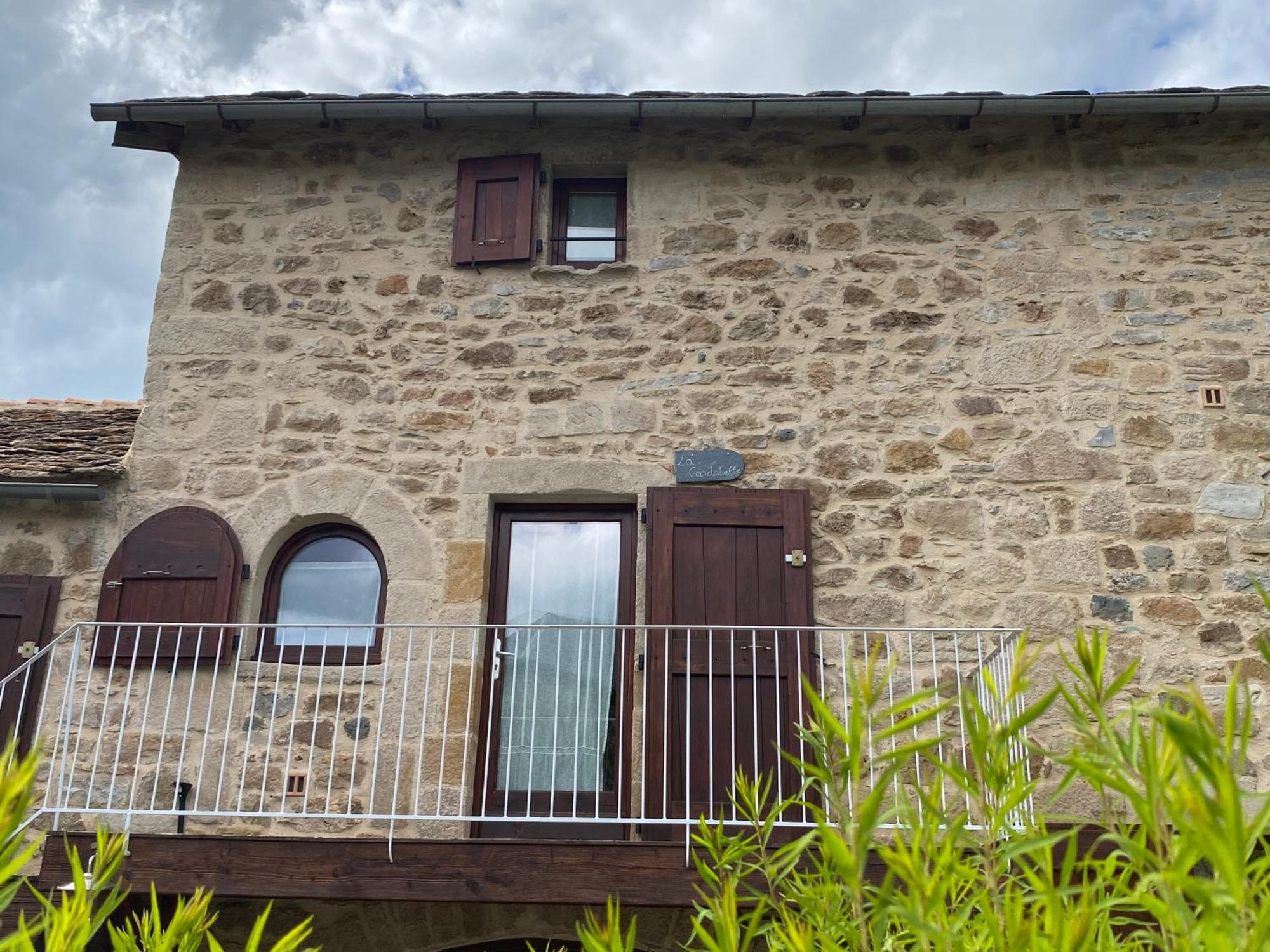 Les Caselles, Gite Et Maison D'Hotes Saint-Beauzely Buitenkant foto