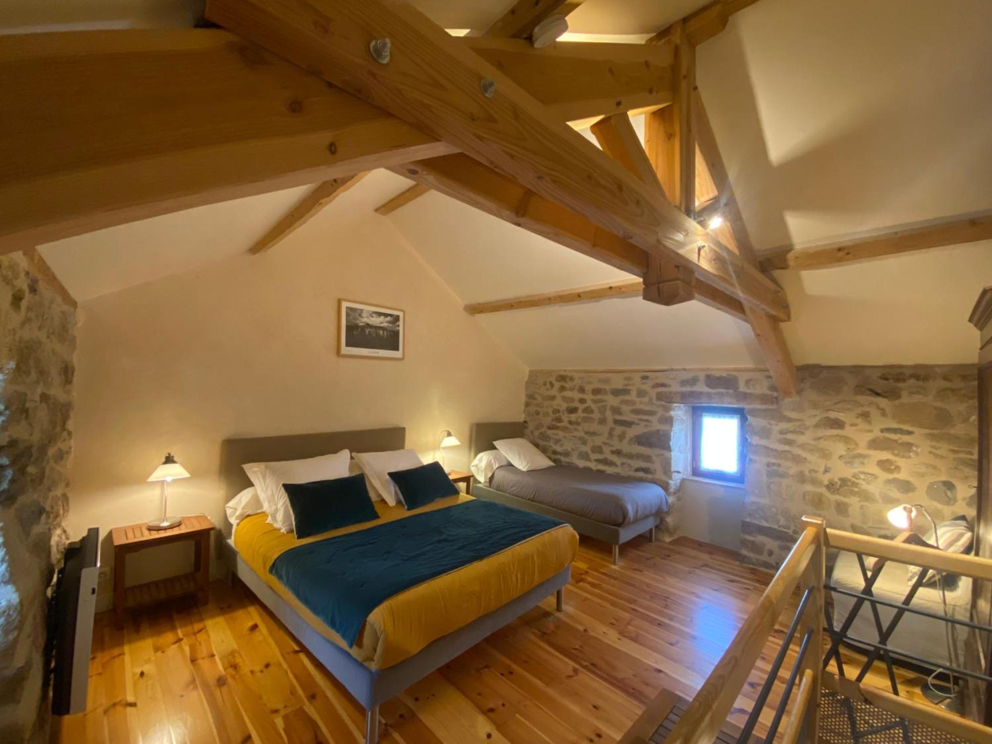 Les Caselles, Gite Et Maison D'Hotes Saint-Beauzely Buitenkant foto